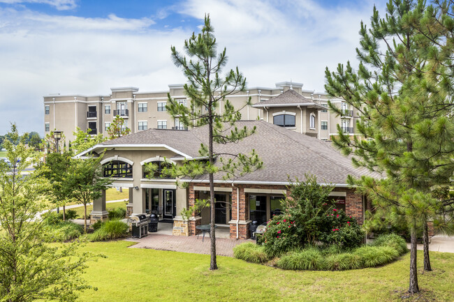 Riverwalk Apartments in Jenks, OK - Building Photo - Interior Photo