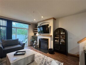 14445 Quebec Ave in Savage, MN - Building Photo - Building Photo