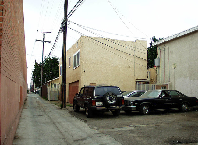 The Locust Avenue Apartments in Long Beach, CA - Building Photo - Other