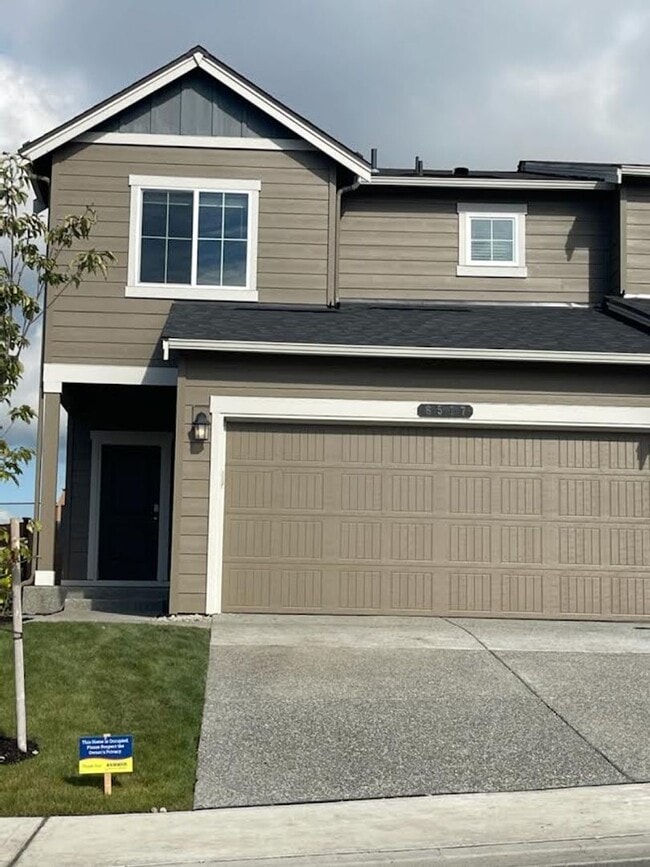 6517 Hornet Cir NE in Bremerton, WA - Building Photo - Building Photo