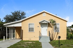 831 C St in Lake Worth Beach, FL - Building Photo