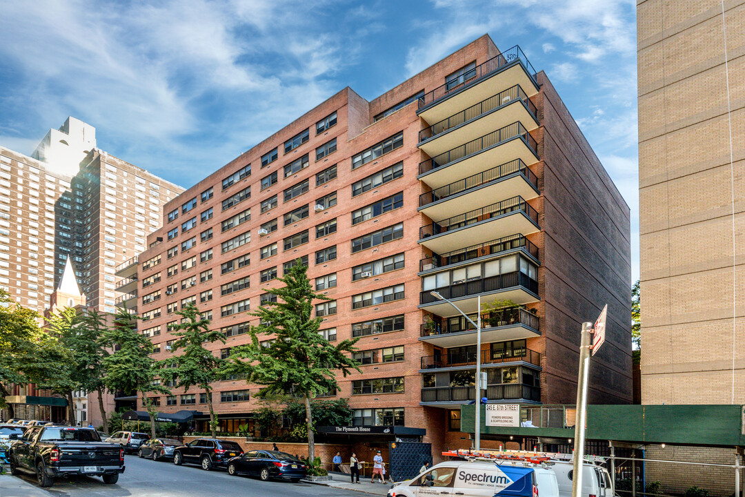 The Plymouth House in New York, NY - Foto de edificio