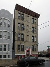 2-4 Vroom St in Jersey City, NJ - Building Photo - Building Photo