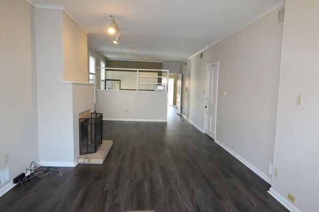 property at 707 Bellefonte St