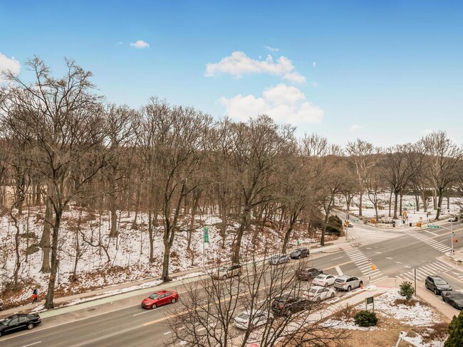 6485 Broadway in Bronx, NY - Building Photo - Building Photo