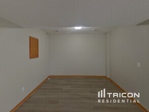 3111 Crane St in Shakopee, MN - Building Photo - Building Photo
