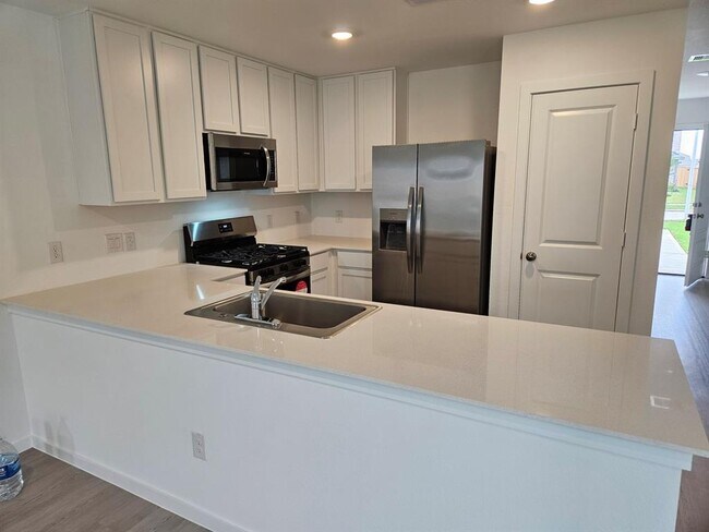 21575 Carosella Dr in New Caney, TX - Building Photo - Building Photo