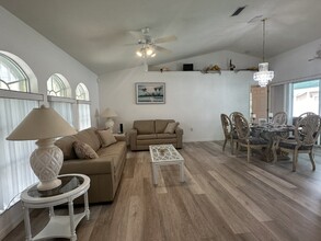 444 Viceroy Terrace in Port Charlotte, FL - Building Photo - Building Photo