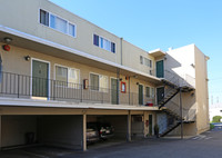 226 Albion Ave in San Lorenzo, CA - Foto de edificio - Building Photo