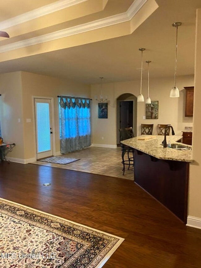 6038 Red Gate Dr in Long Beach, MS - Building Photo - Building Photo