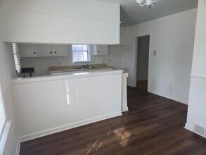 1517 Delmont Rd in Memphis, TN - Building Photo - Building Photo