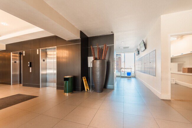 15 North Beacon St in Boston, MA - Building Photo - Building Photo