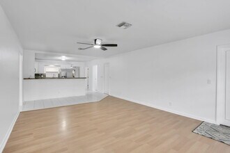 631 Bailey St in Boca Raton, FL - Building Photo - Building Photo