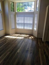2401 Overland Ln in Arlington, TX - Building Photo - Building Photo