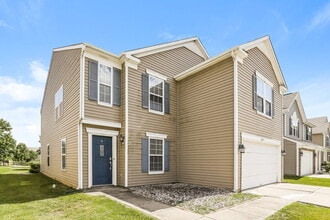 2837 Ludwig Dr in Indianapolis, IN - Foto de edificio - Building Photo