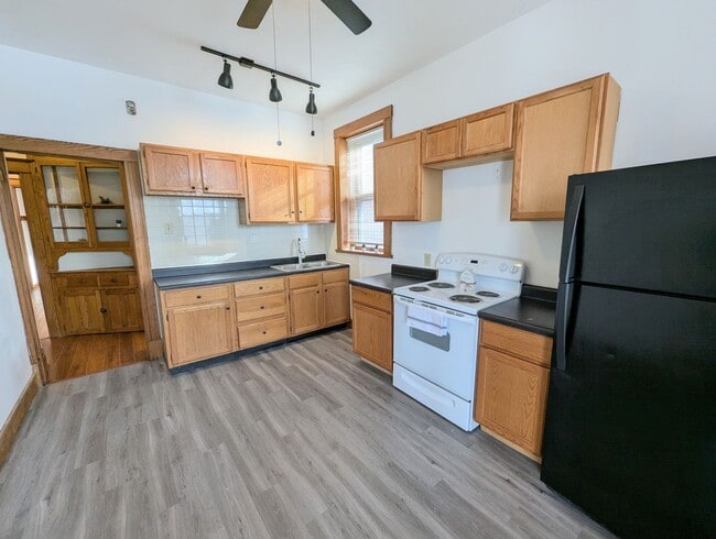 property at 3627 Pennsylvania Ave