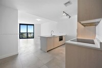 501 NE 31st St, Unit 3902 in Miami, FL - Building Photo - Building Photo