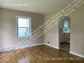 307 S Hayford Ave in Lansing, MI - Building Photo - Building Photo