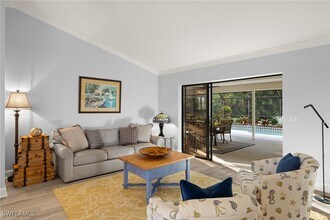 2259 Queens Way in Naples, FL - Building Photo - Building Photo