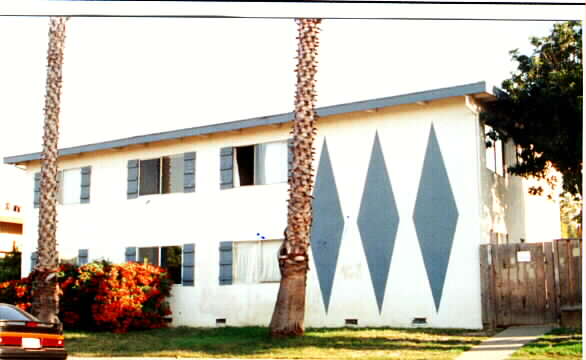 1816 Donna Ln in San Jose, CA - Foto de edificio - Building Photo