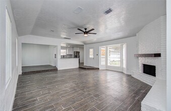 2540 River Ridge in Conroe, TX - Building Photo - Building Photo