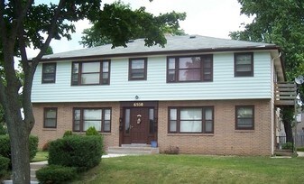 6930 W Euclid Ave Apartamentos