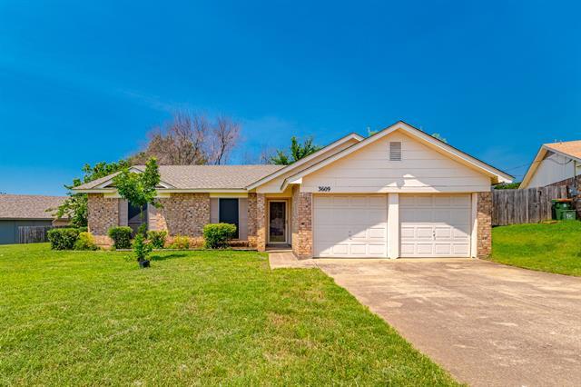property at 3609 Palomino Dr