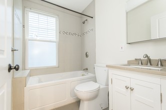 62 Wyman St in Boston, MA - Building Photo - Interior Photo