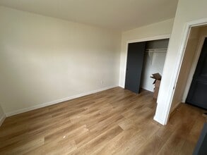 11 Burke St in Dartmouth, NS - Building Photo - Building Photo