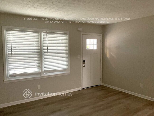 415 Plainville Dr SW in Atlanta, GA - Foto de edificio - Building Photo