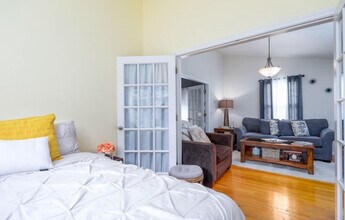 27 Inverness Ave in Worcester, MA - Building Photo - Building Photo