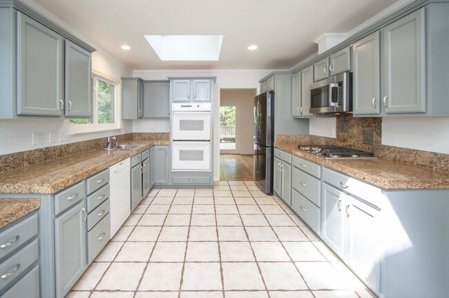 359 Los Cerros Dr in Kentfield, CA - Building Photo - Building Photo