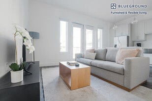 212 W Highland Mall Blvd in Austin, TX - Building Photo