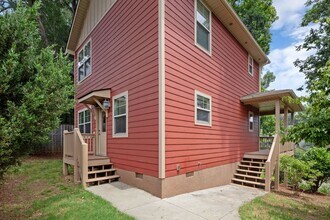8 Thurland Ave in Asheville, NC - Building Photo - Building Photo
