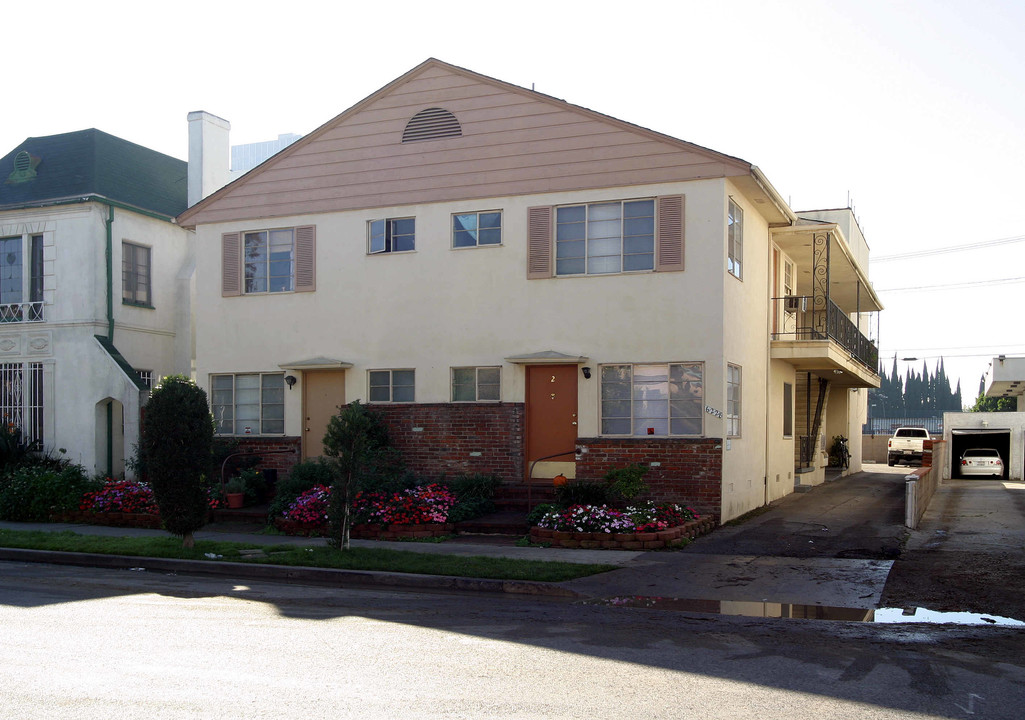 6228 Orange St in Los Angeles, CA - Building Photo