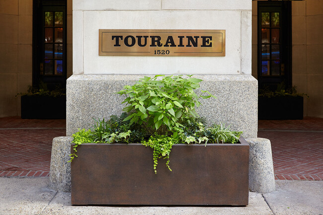 Touraine in Philadelphia, PA - Building Photo - Building Photo