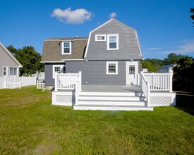 49 Riverside Ave in Quincy, MA - Building Photo - Building Photo