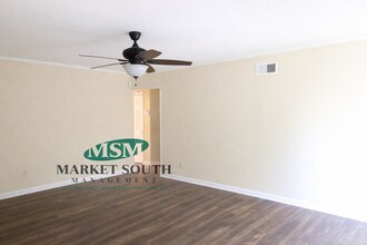 6 S Stillwood Cir in Savannah, GA - Building Photo - Building Photo