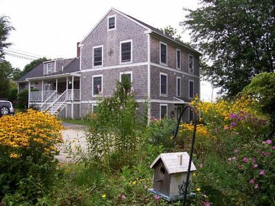 1 Summer St in Freeport, ME - Building Photo