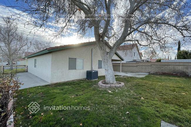 44159 Jamie Ct in Lancaster, CA - Building Photo - Building Photo