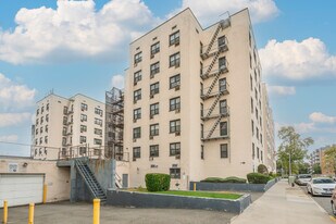 3845 Shore Pky in Brooklyn, NY - Building Photo