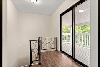 16 Fleming Ave, Unit 16 Fleming Ave in Andover, MA - Building Photo - Building Photo