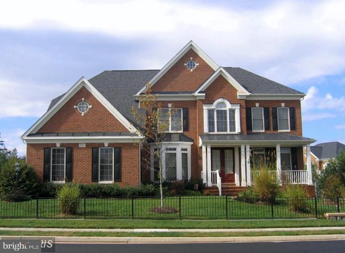 25651 Elk Lick Rd in Chantilly, VA - Building Photo