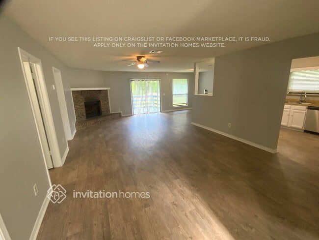 8404 Boysenberry Ln W in Jacksonville, FL - Building Photo - Building Photo