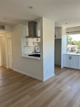 419 S Verdugo Rd in Glendale, CA - Foto de edificio - Building Photo