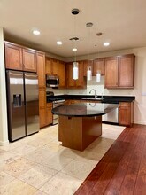 7291 N Scottsdale Rd, Unit 1013 in Scottsdale, AZ - Foto de edificio - Building Photo