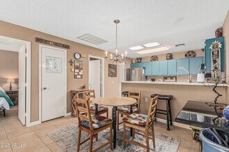 14300 W Bell Rd in Surprise, AZ - Building Photo - Building Photo