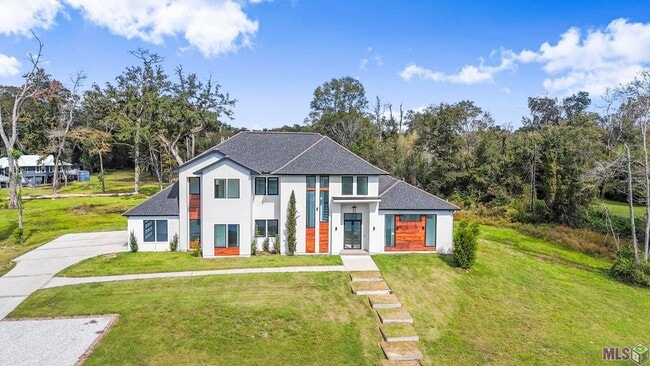 property at 9825 Fawn Vw Dr