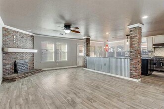 5901 Westgate Dr in Fort Worth, TX - Building Photo - Building Photo