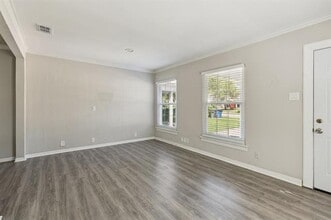 2422 Roanoke Ave in Dallas, TX - Building Photo - Building Photo